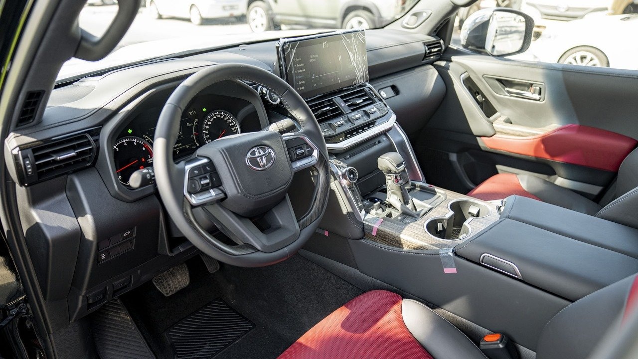 2024 Toyota LC300 VXR 3.5L (7)