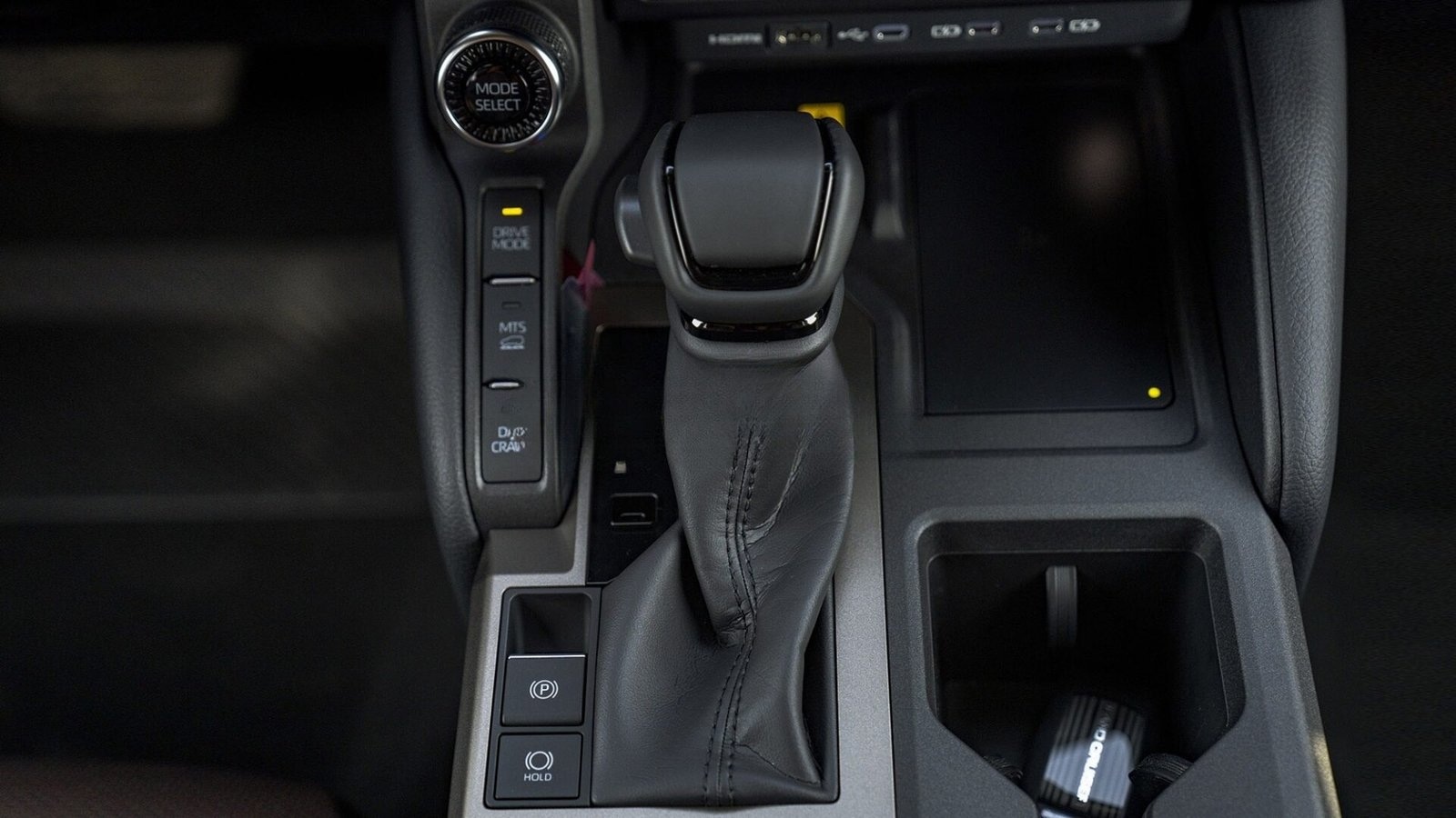 2024-Toyota-Prado-250-2.8Diesel_32-1