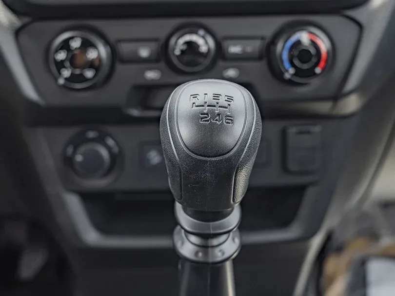 2025 Isuzu D-MAX DC 1.9L L4 Turbo Diesel - Beyond Autos - www.beyondautos.com