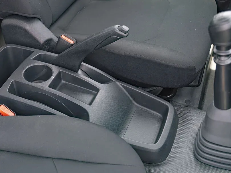 2025 Isuzu D-MAX DC 1.9L L4 Turbo Diesel - Beyond Autos - www.beyondautos.com
