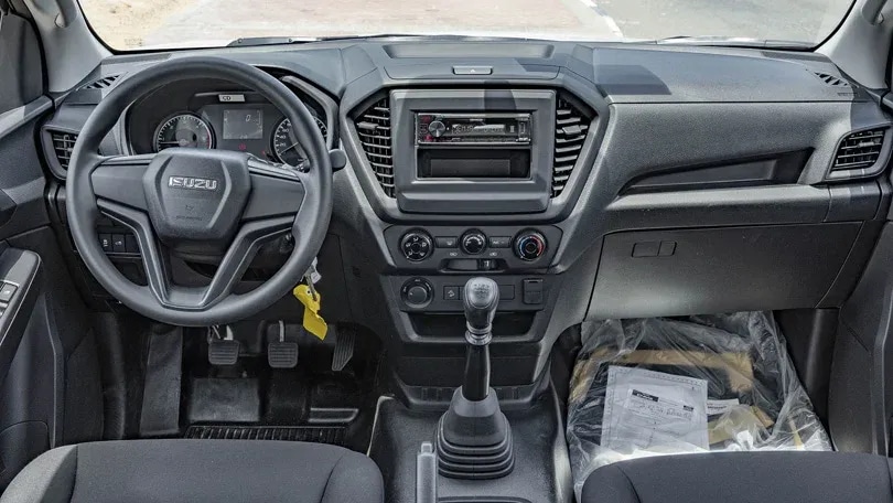 2025 Isuzu D-MAX DC 1.9L L4 Turbo Diesel - Beyond Autos - www.beyondautos.com