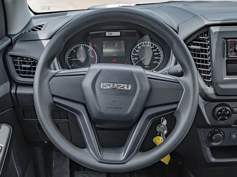 2025 Isuzu D-MAX DC 1.9L L4 Turbo Diesel - Beyond Autos - www.beyondautos.com