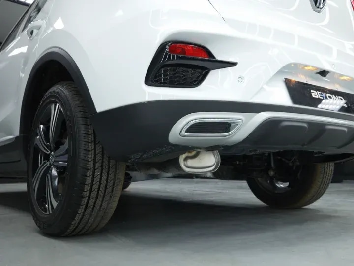 2025 MG ZS 1.5L White Inside White & Black - Beyond Autos - www.beyondautos.com