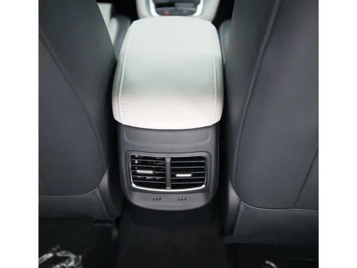 2025 MG ZS 1.5L White Inside White & Black - Beyond Autos - www.beyondautos.com