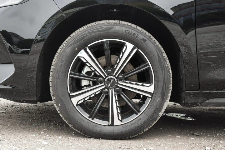 2026 BYD 1.5L L4 PHEV Petrol - Beyond Autos - www.beyondautos.com