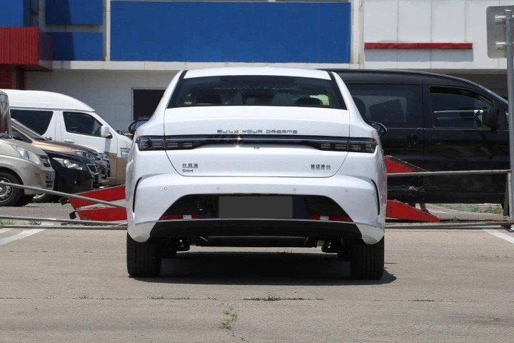 2026 BYD 1.5L L4 PHEV Petrol - Beyond Autos - www.beyondautos.com