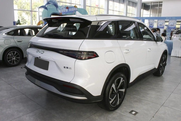 2026 BYD Sea Lion 1.5L PHEV Petrol - Beyond Autos - www.beyondautos.com