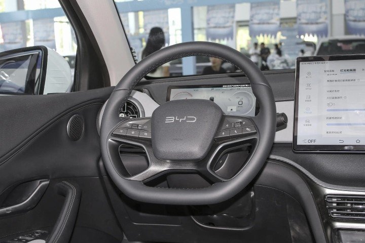 2026 BYD Sea Lion 1.5L PHEV Petrol - Beyond Autos - www.beyondautos.com
