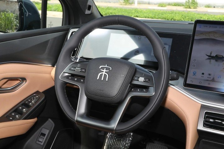 2026 BYD Song L DM-i - Beyond Autos - www.beyondautos.com