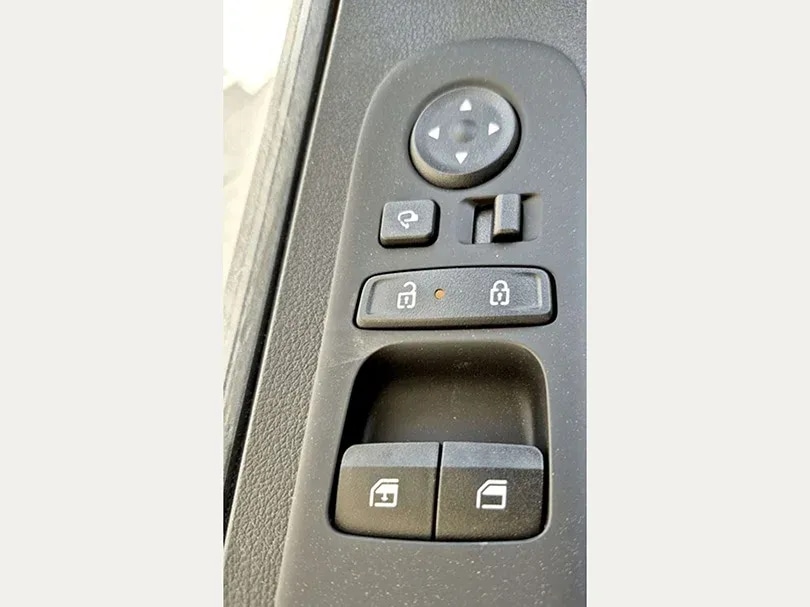 2026 Hyundai Staria Panel 2.2L L4 Diesel - Beyond Autos - www.beyondautos.com