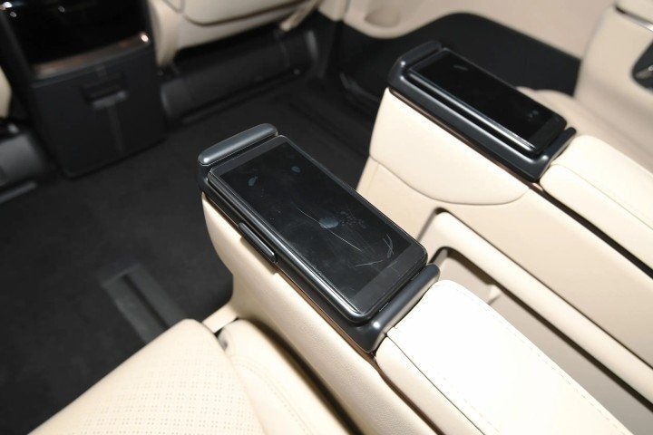 2026 Toyota Alphard Excutive Lounge- Beyond Autos - www.beyondautos.com