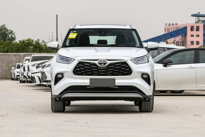 2026 Toyota Highlander 2.5L V4 HEV Petrol - Beyond Autos - www.beyondautos.com