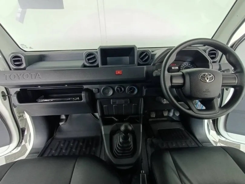 2026 Toyota Hilux Champ 2.4L L4 Diesel - Beyond Autos - www.beyondautos.com