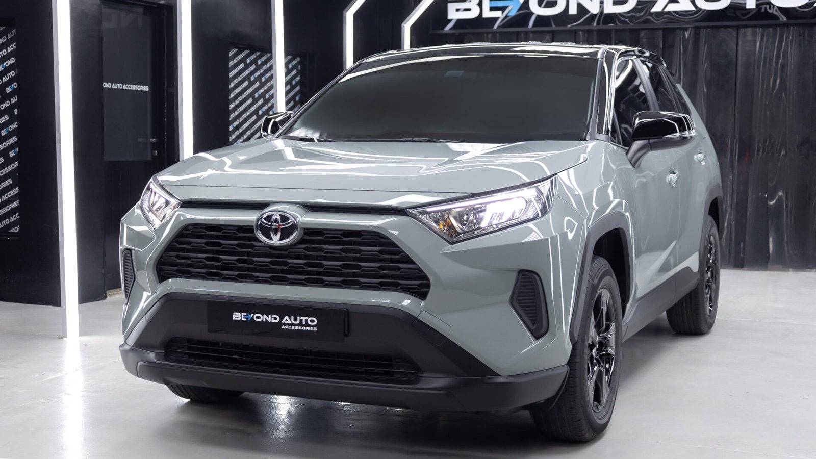 Beyond Auto Accessories _ RAV 4 _ Beyond Series Edition _ Mint Green (2)