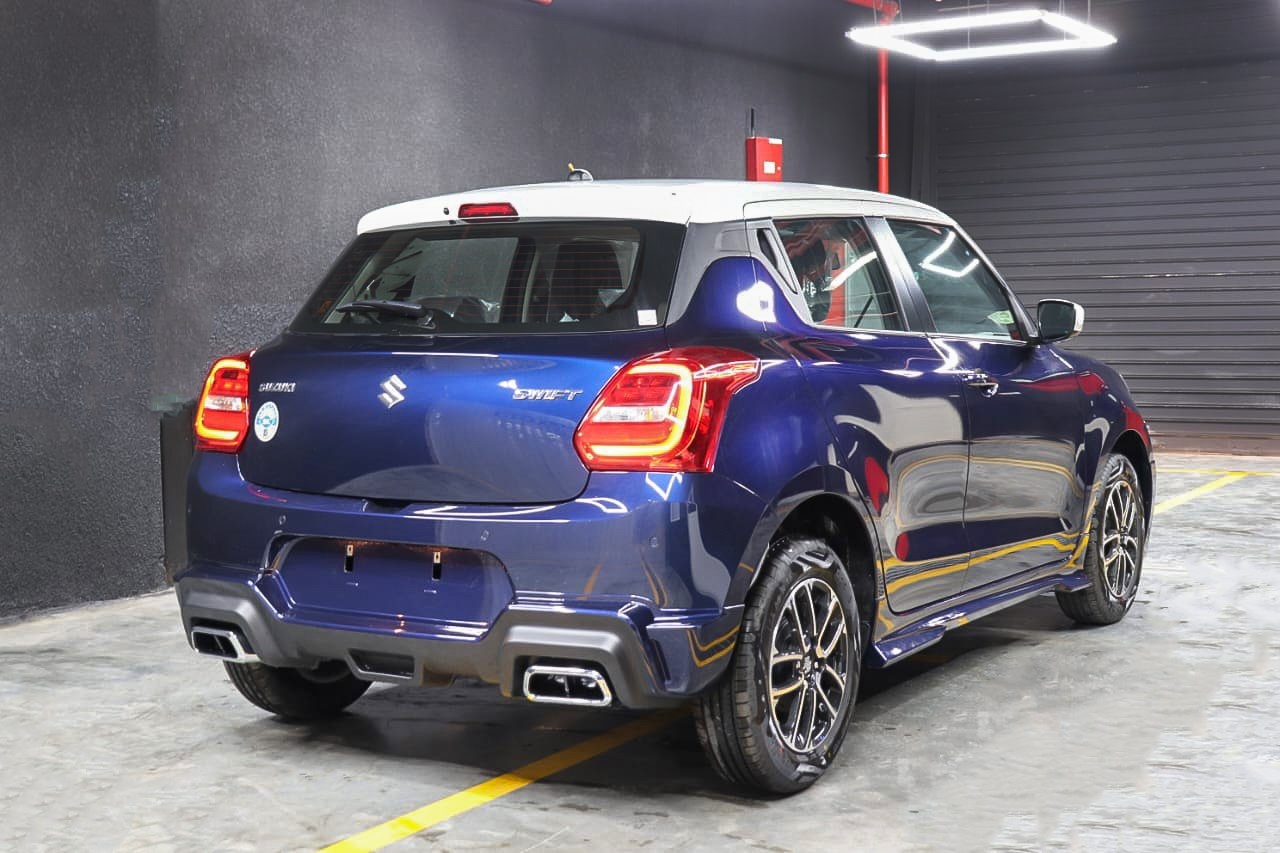Beyond Auto Accessories _ Swift V1 WhizWheel _ Blue (5)