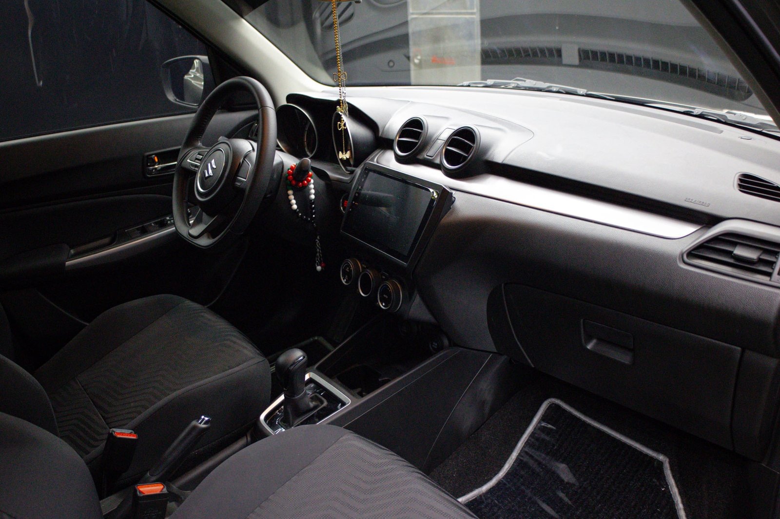 Beyond Auto Accessories _ Swift V1 WhizWheel _ Brown (17)
