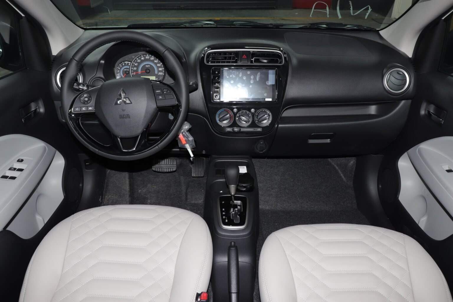 Beyond-Autos-2023-MITSUBISHI-ATTRAGE-1.2L-PETROL-AT-18-1536x1024-1-2-1