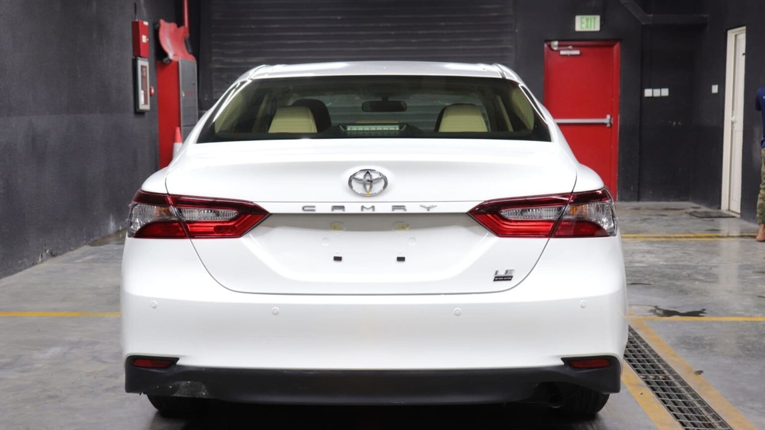 Toyota camry le basic