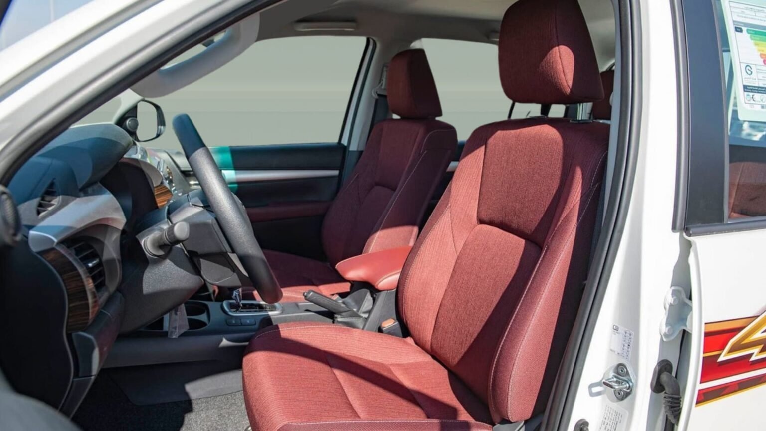 Beyond-Autos-HILUX-DC-AWD-2.4L-DSL-AT-FULL-6-1536x864