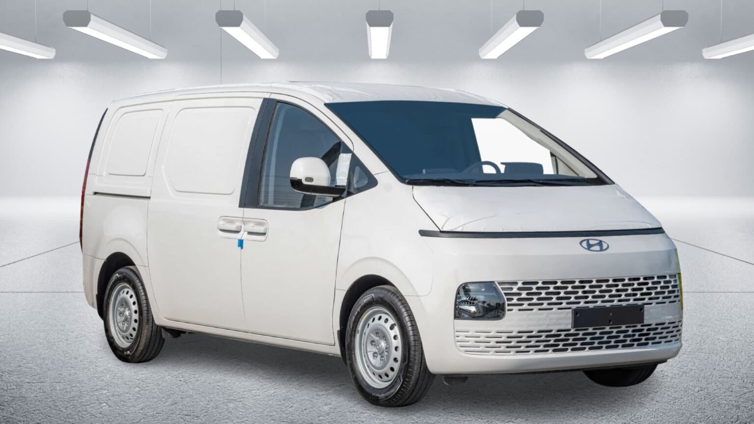 2023 Hyundai Staria