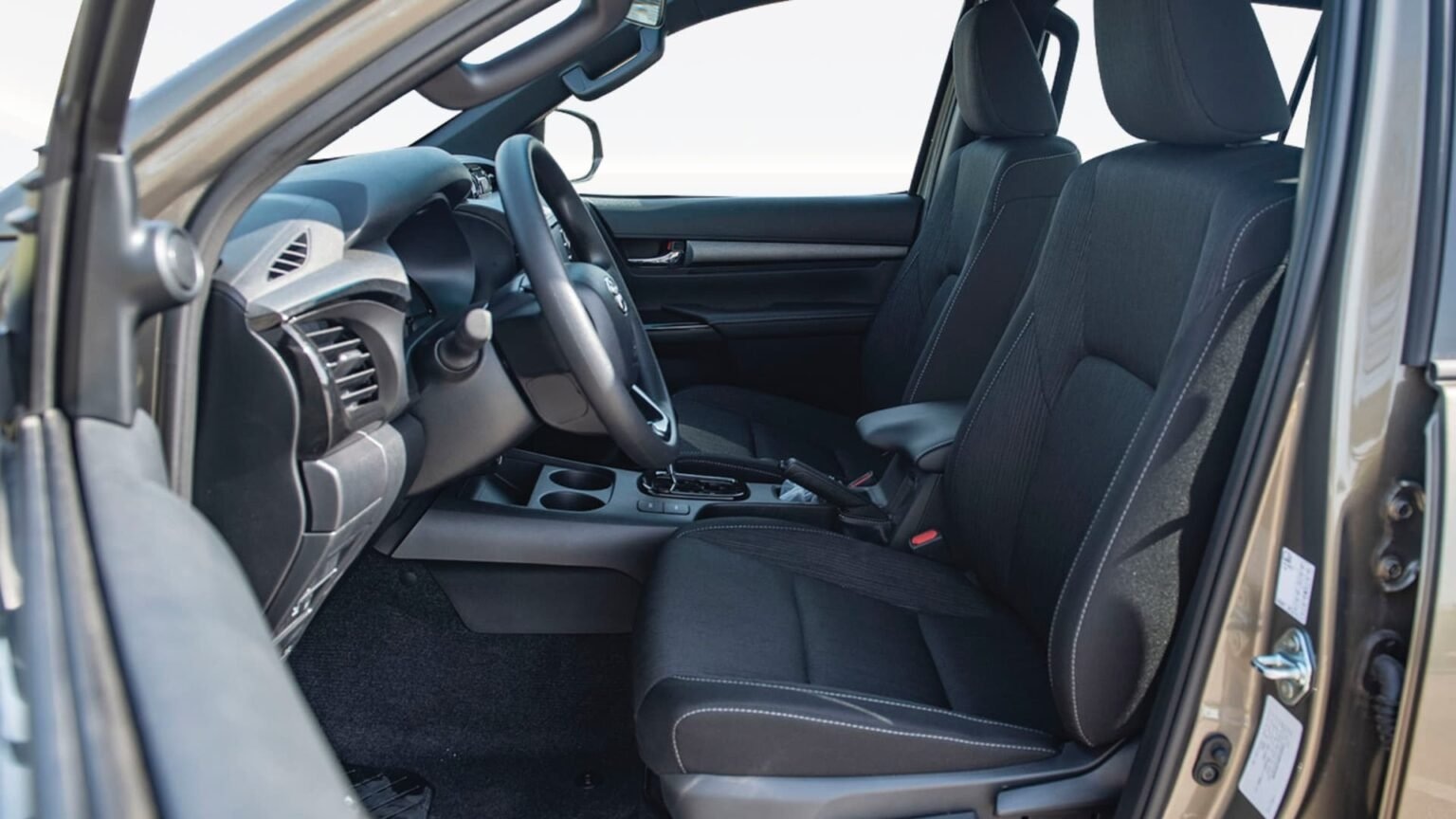 Beyond-Autos-Hilux-Adventure-2.8l-DSL-AT-9-1536x864
