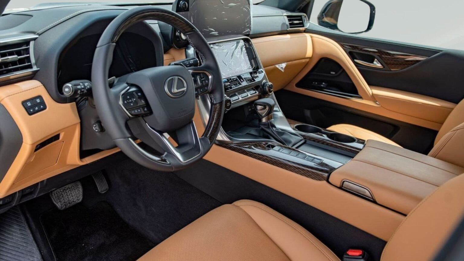 Beyond-Autos-LEXUS-LX600-3.5L-PET-SIGNATURE-6-1536x864-1-1-1-1-2-1-1