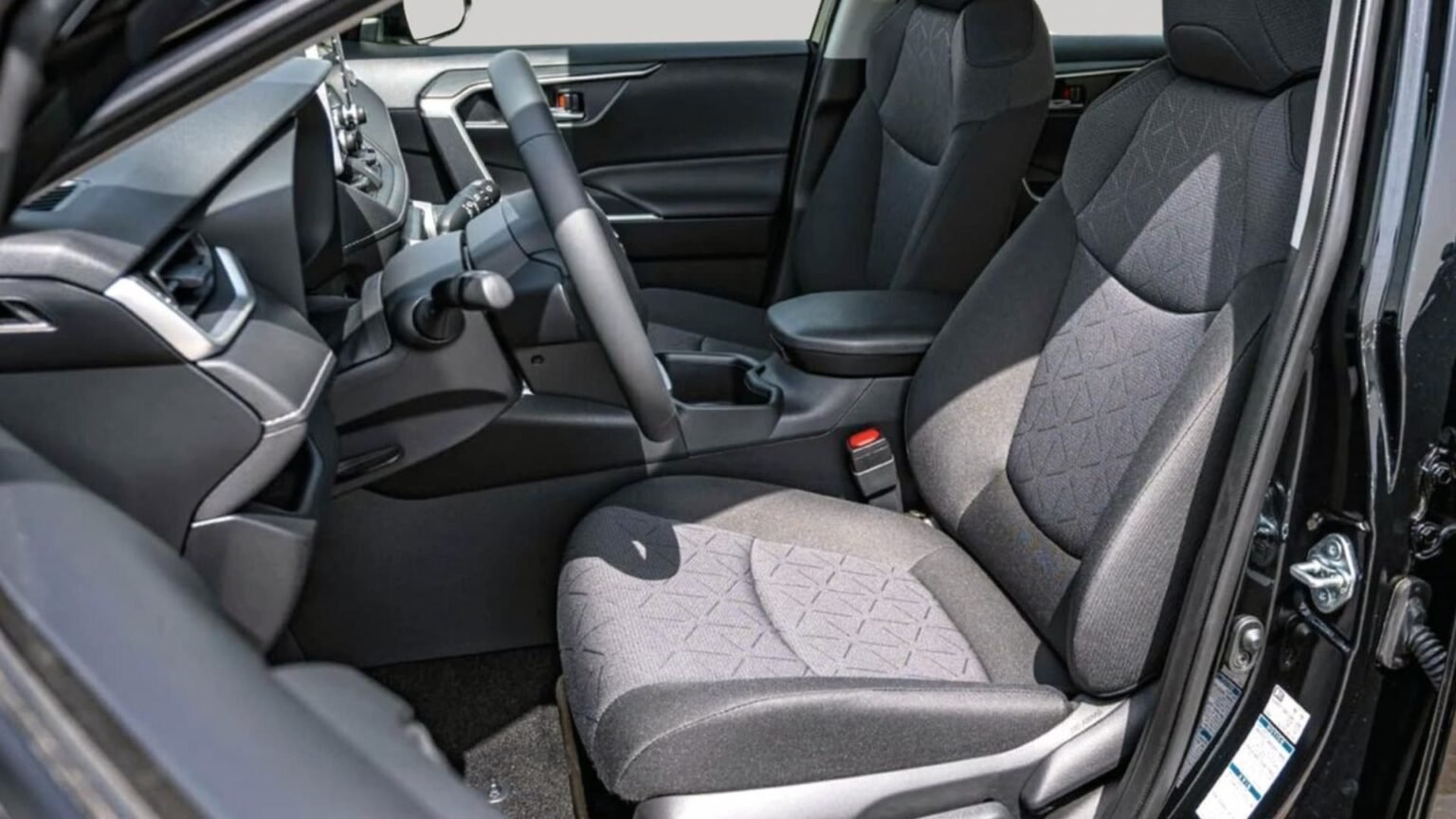 Beyond-Autos-RAV4-STANDARD-2.0L-4WD-6-1536x864-1-2-1-1