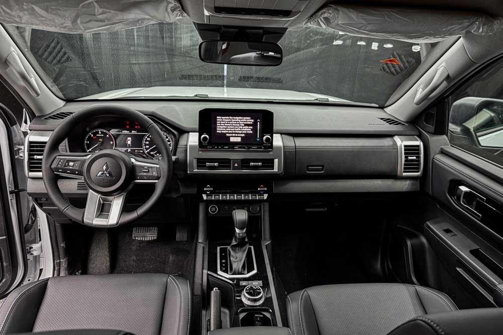Beyond-Autos-_-2024-L200-Sportero-(31)