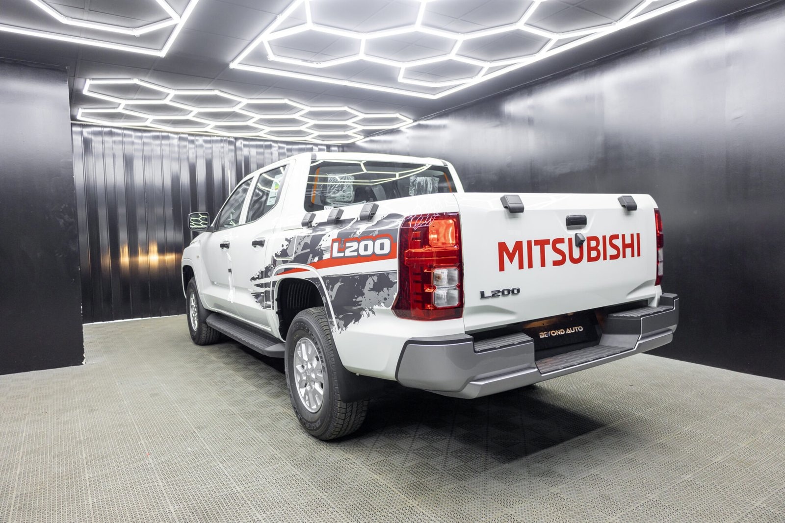 Beyond Autos _ 2024 Mitsubishi L200 (6)