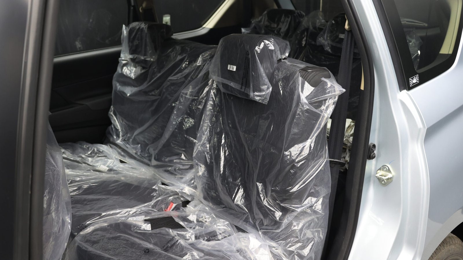 Beyond Autos _ 2024 Suzuki Ertiga 1.5L _ Silver (22)
