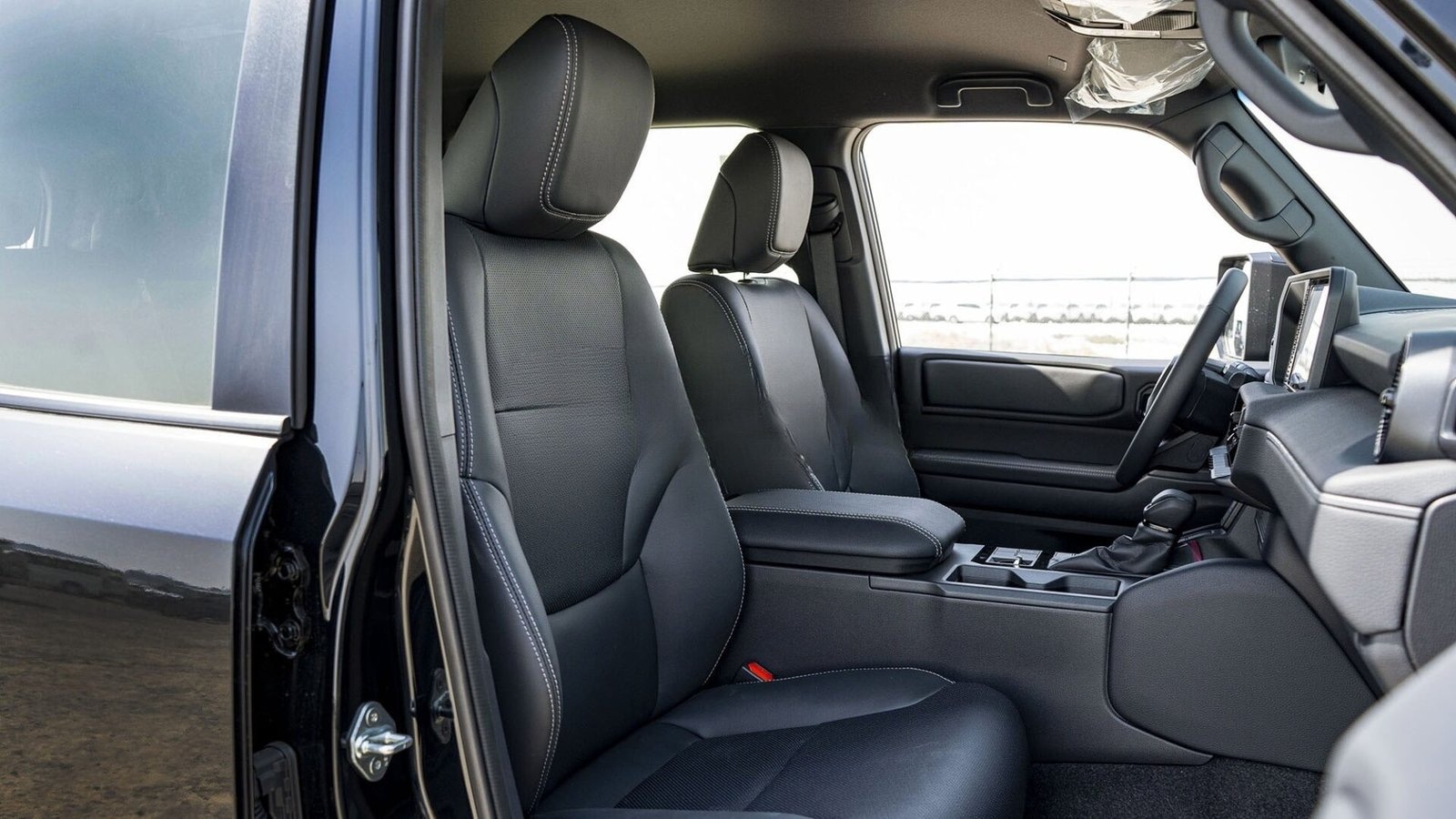 Beyond Autos _ 2024 Toyota Prado 2.8L Turbo DSL Luxury 8AT (15)