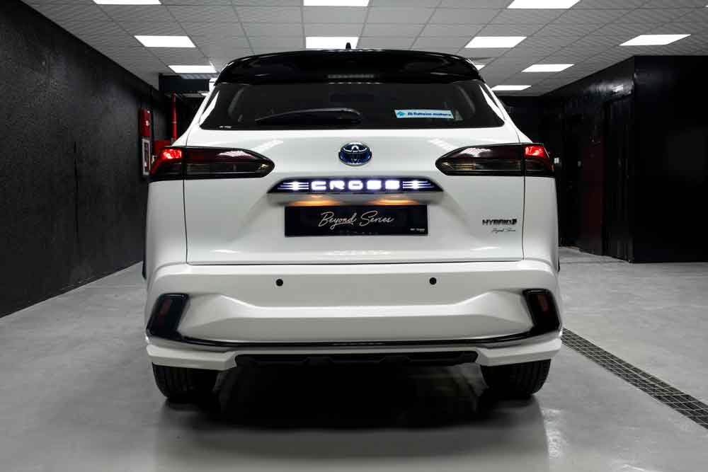 Beyond-Autos-_-COROLLA-CROSS-2023-BK-(5)
