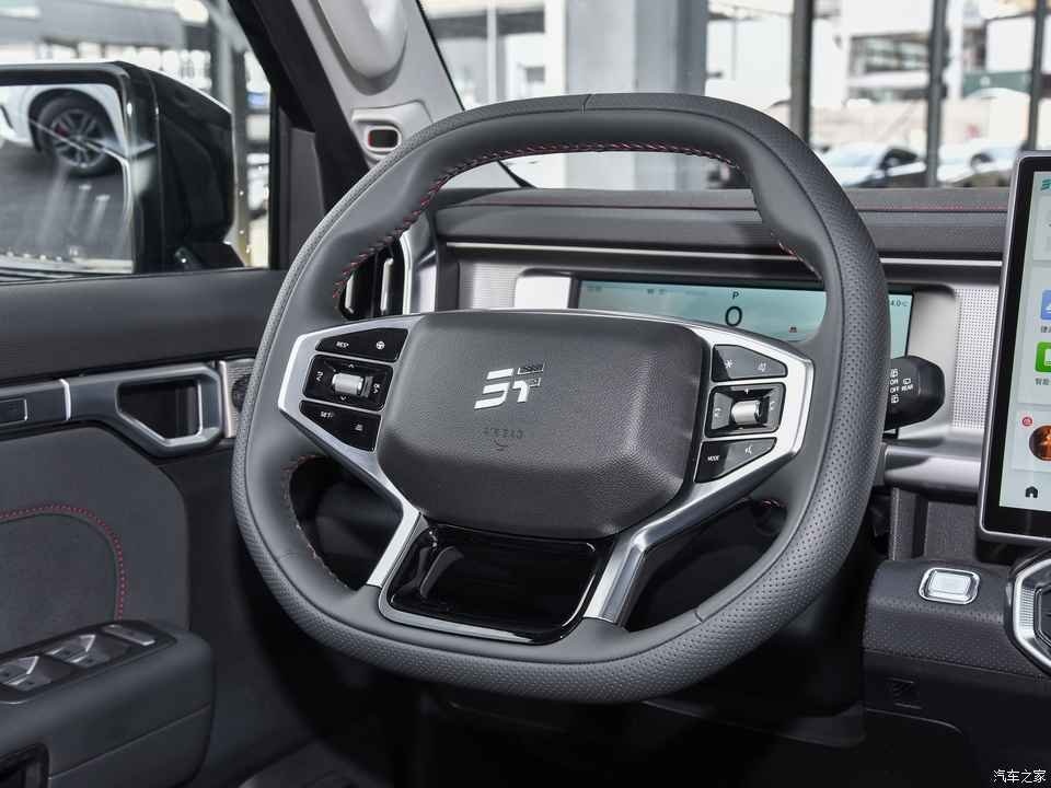 Beyond Autos_2024 Jetour T2 4X4 2.0L Petrol 8 shift _ Black (14)