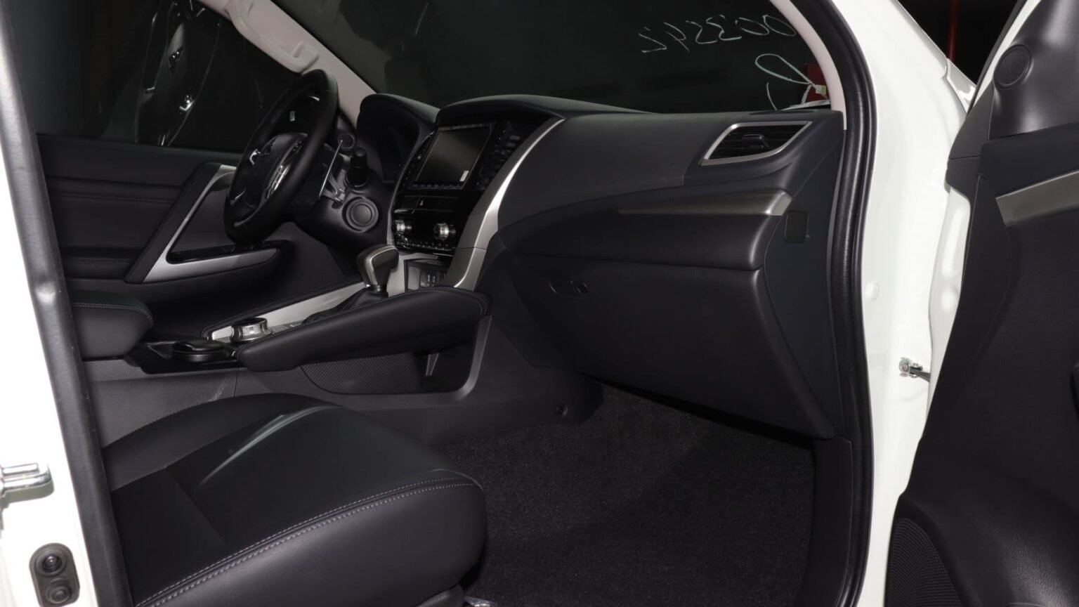 Mitsubishi montero sport