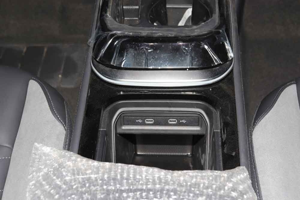 Beyondautos--2024-VW-ID4-CROZZ-EXCLUSIVE-BODY-KIT