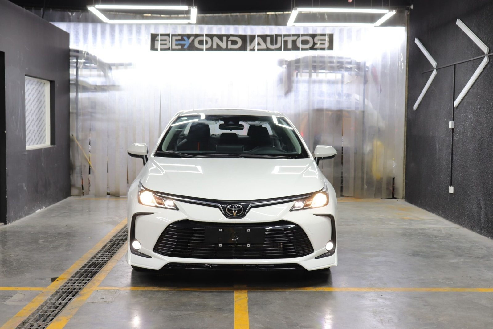 Beyondautos- Corolla 1.2L Turbo White (3)