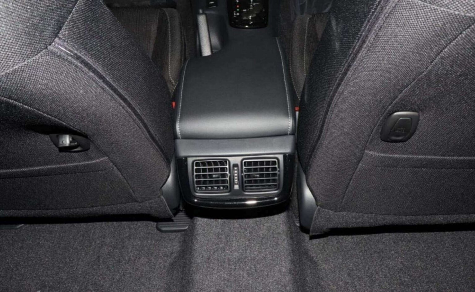 2023 Toyota Hilux Double Cab Pickup Adventure V6