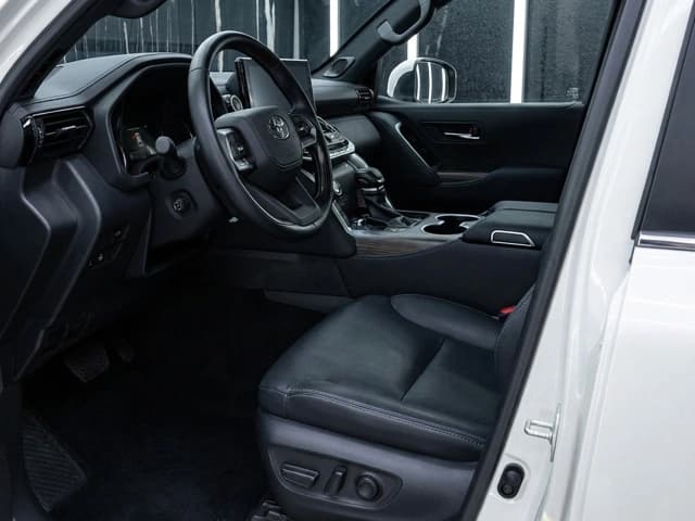 2022 Toyota Land Cruiser 300 VX 3.5L Twin Turbo 6 Cyl Petrol 4WD AT - Beyond Autos - www.beyondautos.com