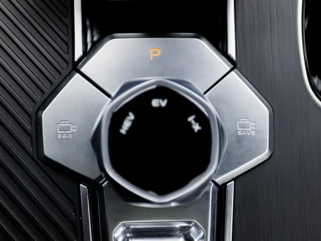 2024 Changan UNI K Smart Leading Edition 1.5L Turbo 4 Cyl PHEV FWD AT - Beyond Autos - www.beyondautos.com