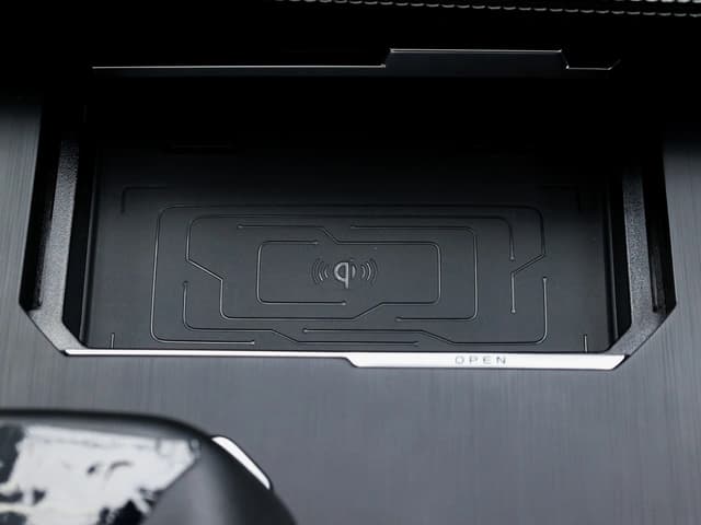 2024 Changan UNI K Smart Leading Edition 1.5L Turbo 4 Cyl PHEV FWD AT - Beyond Autos - www.beyondautos.com