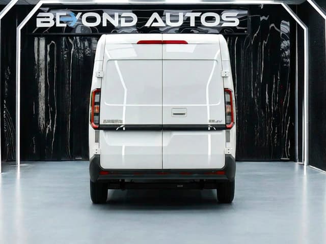 2025 Farizon SV Panel L2H2 83 EV Van - Beyond Autos - www.beyondautos.com