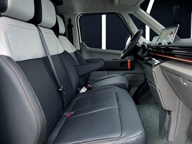 2025 Farizon SV Panel L2H2 83 EV Van - Beyond Autos - www.beyondautos.com