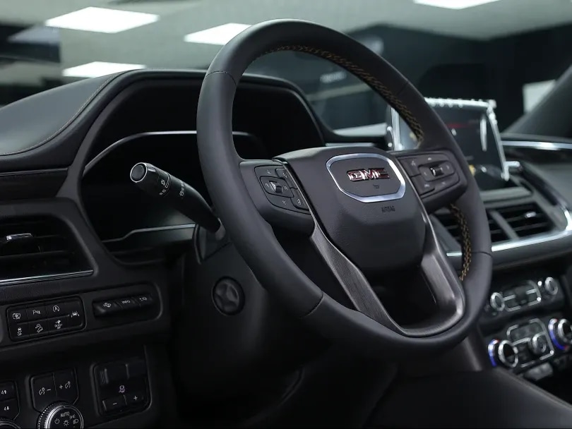 2025 GMC Yukon AT4 5.3L V8 Petrol AT - Beyond Autos - www.beyondautos.com