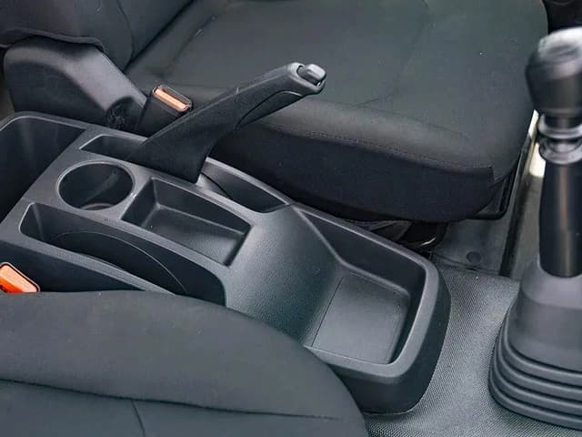 2025 Isuzu D-MAX DC Basic 1.9L 4 Cyl Diesel 4WD MT - Beyond Autos - www.beyondautos.com