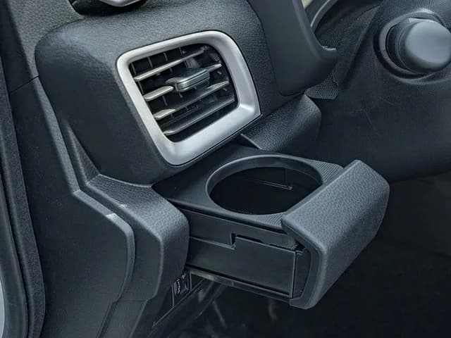 2025 Isuzu D-MAX SC Basic 1.9L 4 Cyl Diesel RWD MT - Beyond Autos - www.beyondautos.com