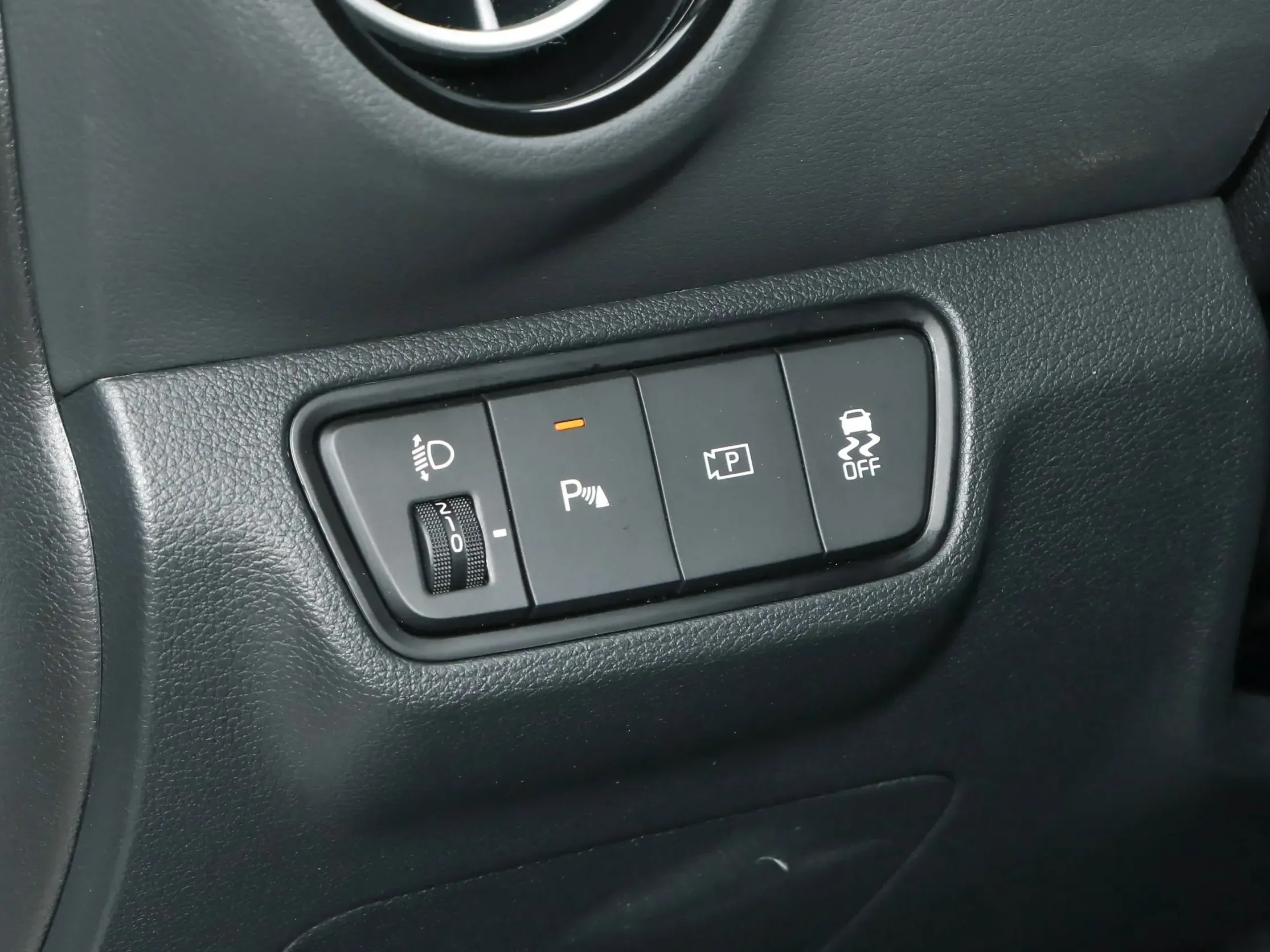 2025 KIA K3 Comfort 1.5L 4 Cyl Petrol FWD AT - Beyond Autos - www.beyondautos.com