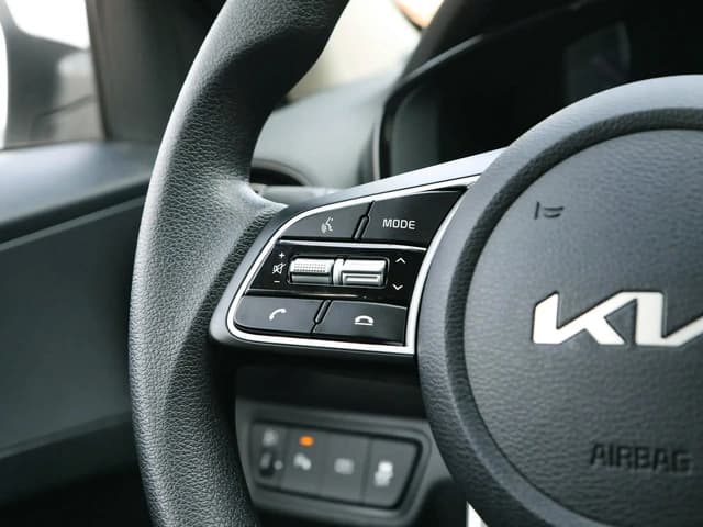 2025 KIA K3 Comfort 1.5L 4 Cyl Petrol FWD AT - Beyond Autos - www.beyondautos.com