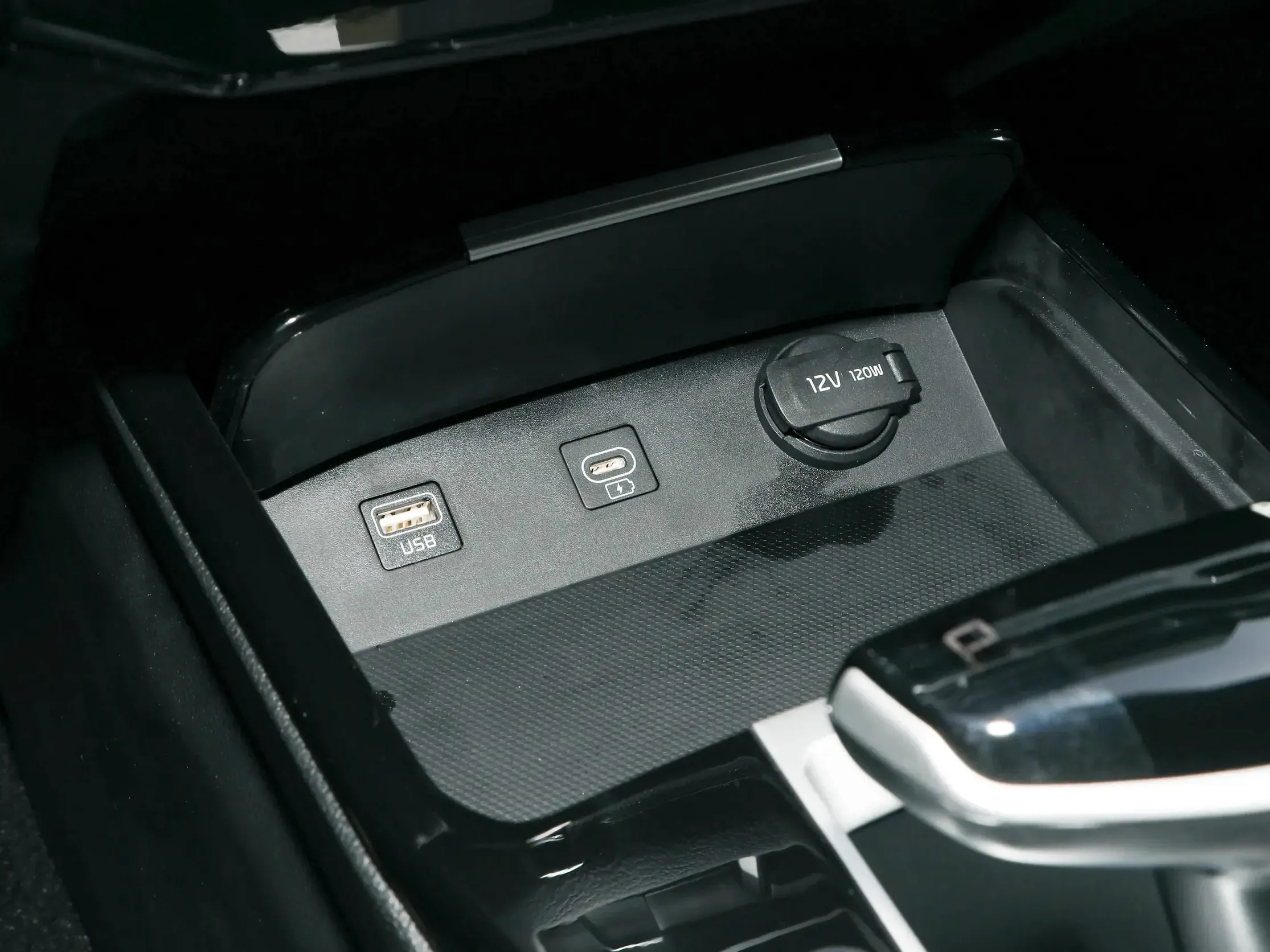 2025 KIA K3 Comfort 1.5L 4 Cyl Petrol FWD AT - Beyond Autos - www.beyondautos.com