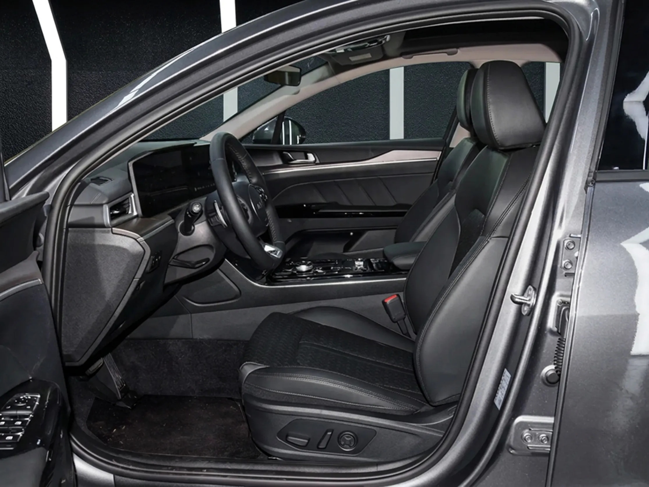 2025 KIA K5 Premium 1.5L Turbo 4 Cyl Petrol FWD AT - Beyond Autos - www.beyondautos.com