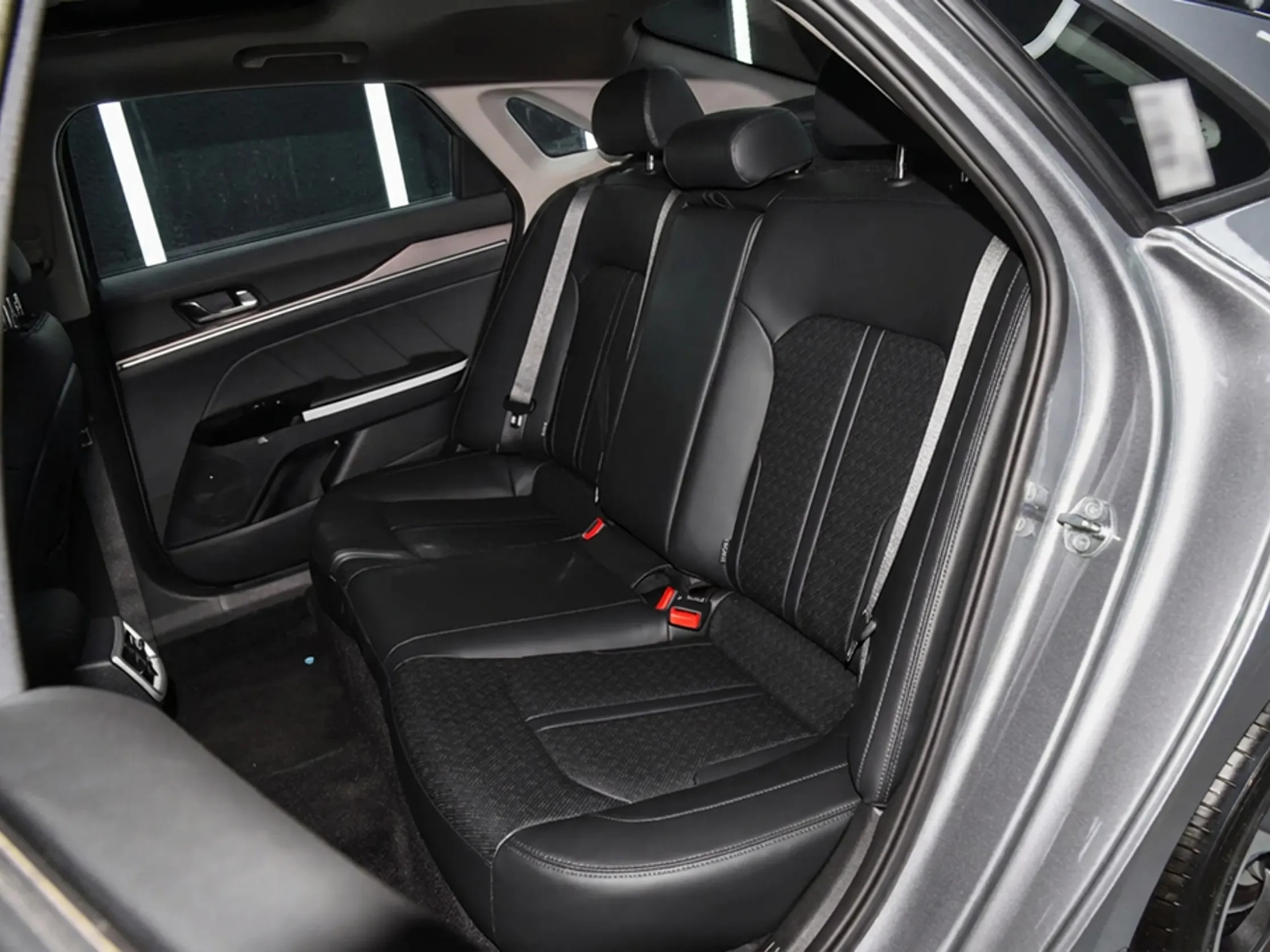 2025 KIA K5 Premium 1.5L Turbo 4 Cyl Petrol FWD AT - Beyond Autos - www.beyondautos.com